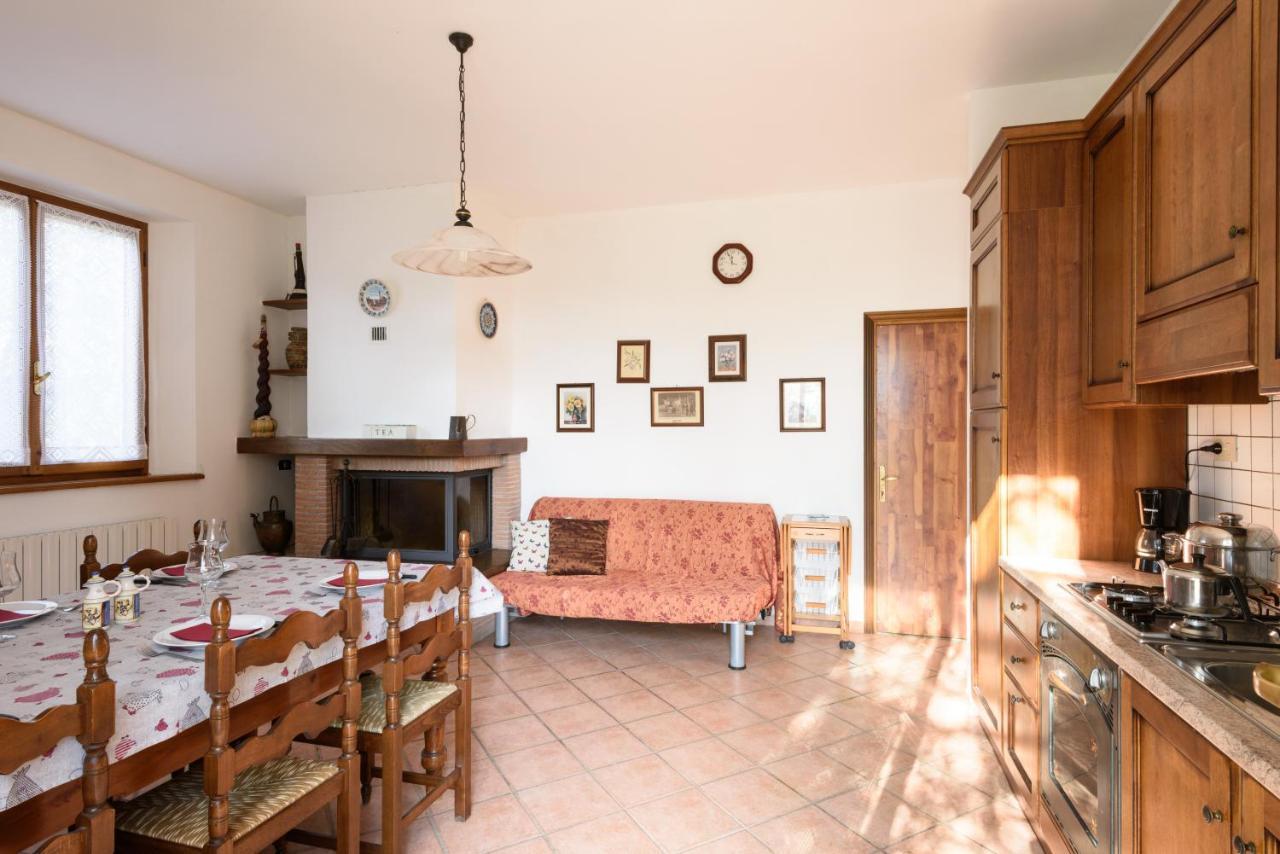 Agriturismo "Crocino In Chianti" กาโยเล อิน เคียนติ ภายนอก รูปภาพ